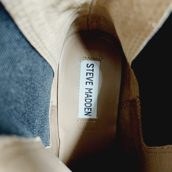 New Steve Madden Rhiannon Tan Suede Block Heel Ankle Boots O735 - Picture 9 of 11